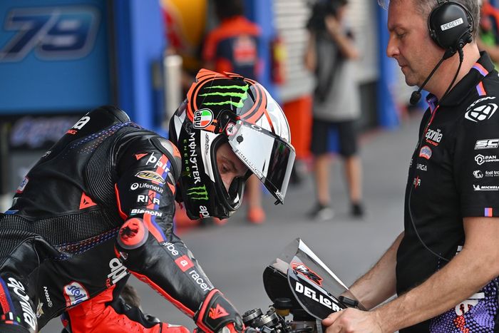 Marco Bezzecchi, Aprilia Racing