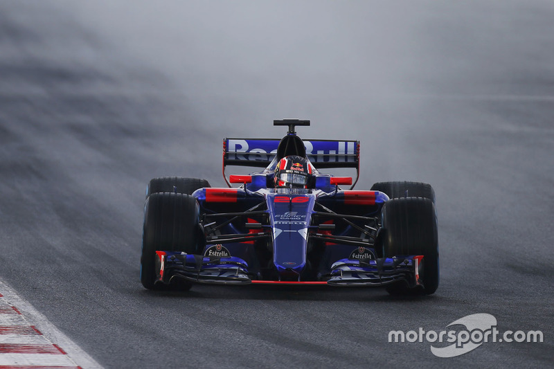 Даниил Квят, Scuderia Toro Rosso STR12