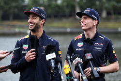 (L to R): Daniel Ricciardo, Red Bull Racing and team mate Max Verstappen, Red Bull Racing with the media after dinghy racing on the Yarra River