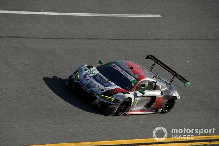 #88 WRT Speedstar Audi Sport Audi R8 LMS GT3: Mirko Bortolotti, Dries Vanthoor, Rolf Ineichen, Daniel Morad