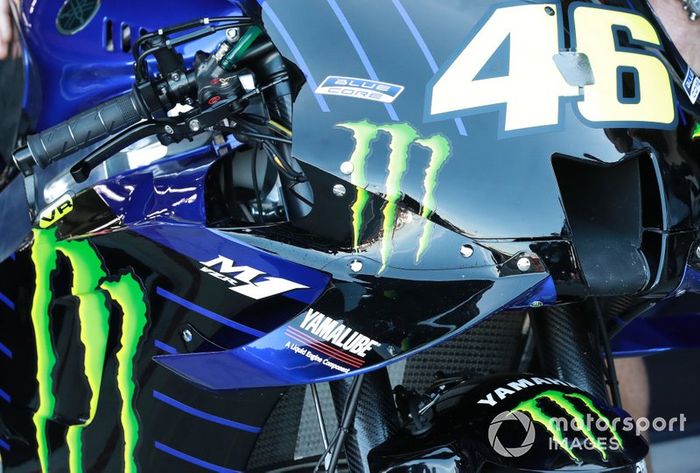 Moto de Valentino Rossi, Yamaha Factory Racing