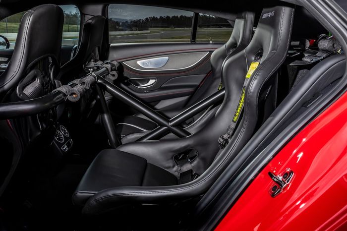 Detail, Mercedes‑AMG GT 63 S 4MATIC+ F1 Medical Car