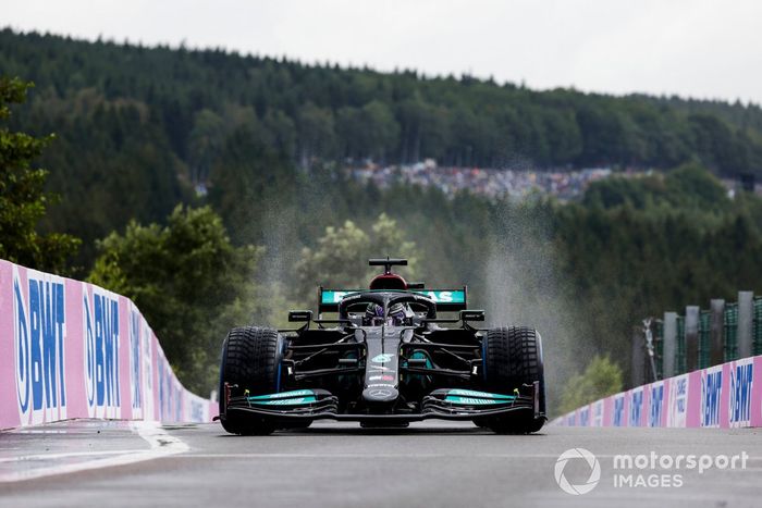 Lewis Hamilton, Mercedes W12