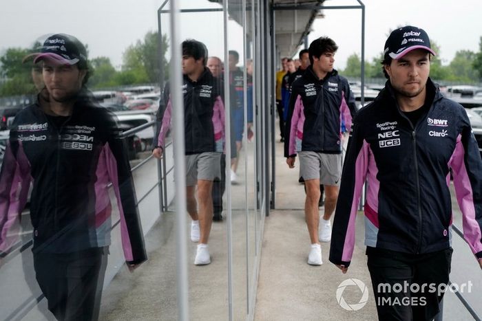Sergio Perez, Racing Point, y Lance Stroll, Racing Point