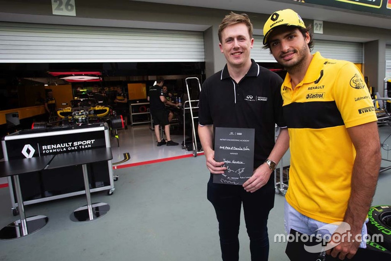 James Gourlie, Infiniti Engineering Academy, Carlos Sainz Jr., Renault Sport F1 Team