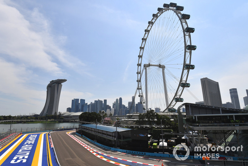 Singapore Flyer