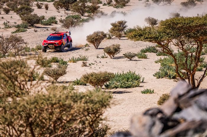 #305 Bahrain Raid Xtreme Hunter: Sebastien Loeb, Daniel Elena