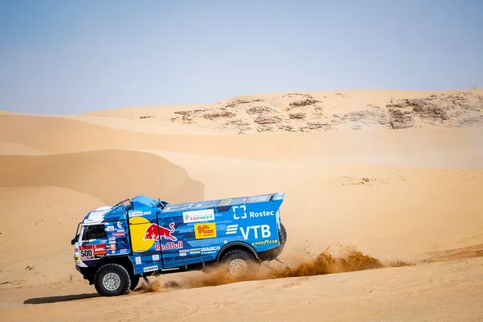 #500 Kamaz - Master: Andrey Karginov, Andrey Mokeev, Igor Leonov