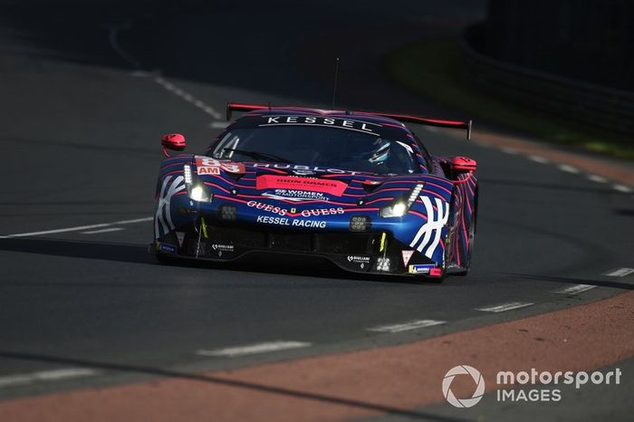 #83 Kessel Racing Ferrari 488 GTE: Manuela Gostner, Rahel Frey, Michelle Gatting
