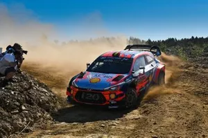 Thierry Neuville, Nicolas Gilsoul, Hyundai Motorsport Hyundai i20 Coupe WRC