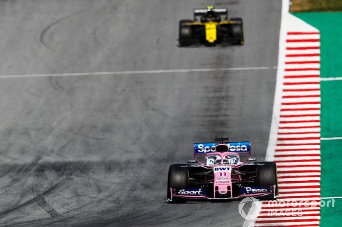 Sergio Pérez, Racing Point RP19, Nico Hulkenberg, Renault F1 Team R.S. 19