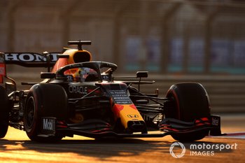 MAX VERSTAPPEN WERELDKAMPIOEN FORMULE 1 2021 IN ABU DHABI