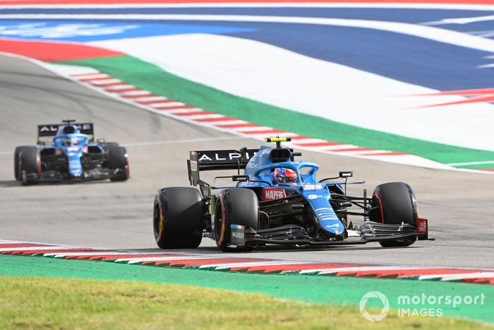 Esteban Ocon, Alpine A521, Fernando Alonso, Alpine A521