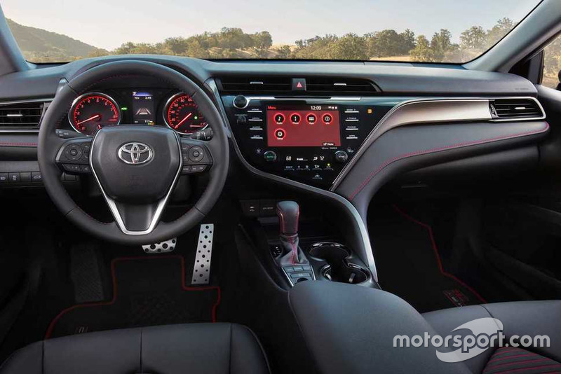 Toyota Camry TRD