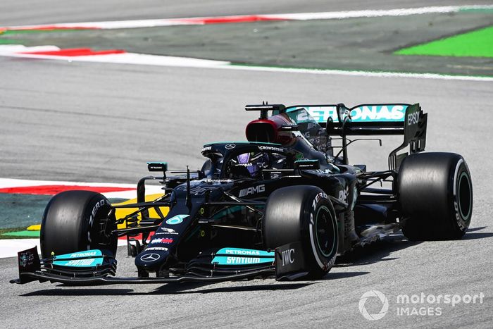 Lewis Hamilton, Mercedes W12