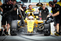 Kevin Magnussen, Renault Sport F1 Team RS16