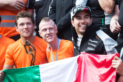 Sergio Perez, Sahara Force India F1 viert zijn derde plaats met het team