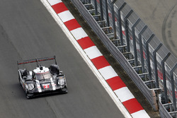 #2 Porsche Team Porsche 919 Hybrid: Romain Dumas, Neel Jani, Marc Lieb