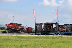 Renault #506: Martin Van Den Brink, Vouter Rosegaar, Daniel Kolozovsky