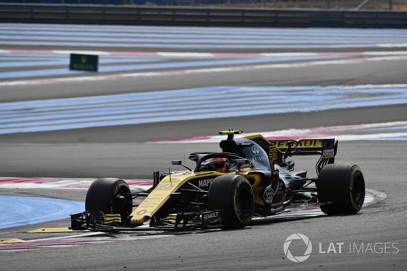Sainz, yarışın sonlarında güç sorunu olduğunu bildiriyor