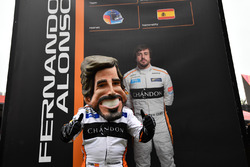 Une caricature de Fernando Alonso, McLaren