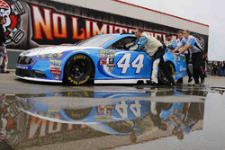Car of Brian Scott, Richard Petty Motorsports Ford