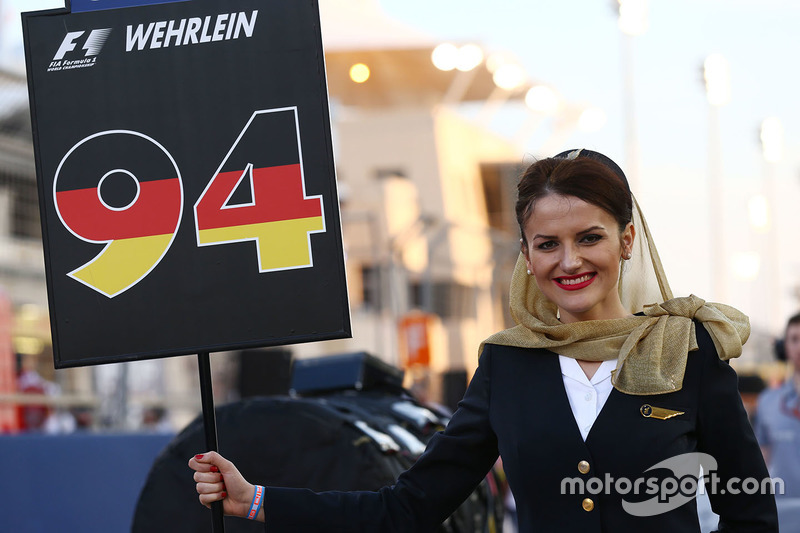 grid girl