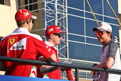 Sebastian Vettel, Ferrari, Kimi Raikkonen, Ferrari y Esteban Gutierrez, Haas F1 Team
