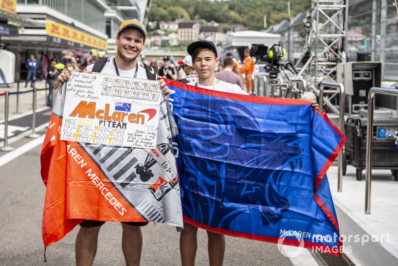 Fans McLaren