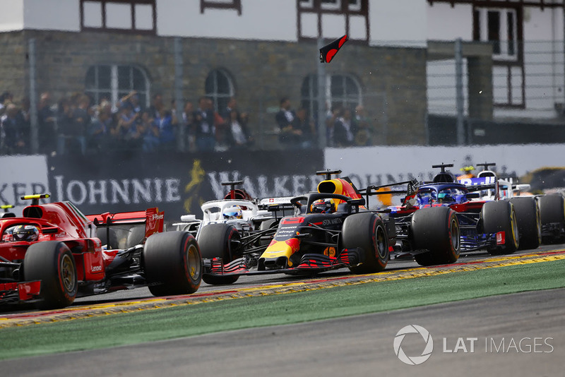 DNF. Daniel Ricciardo