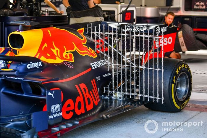 El coche de Alexander Albon, Red Bull RB15 con sensores