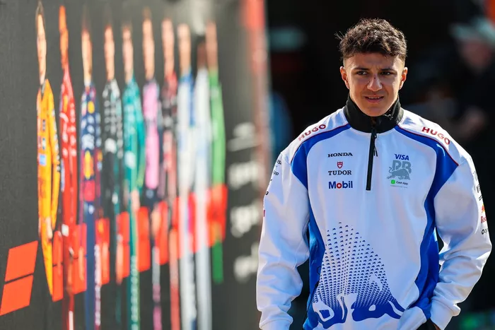 Isack Hadjar, Racing Bulls