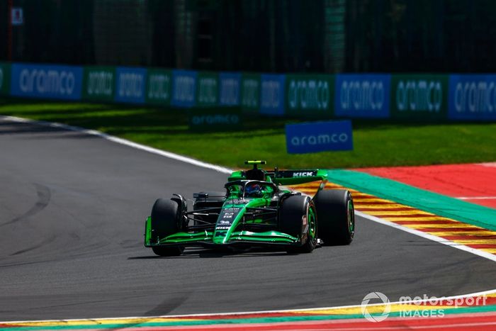 Zhou Guanyu, KICK Sauber