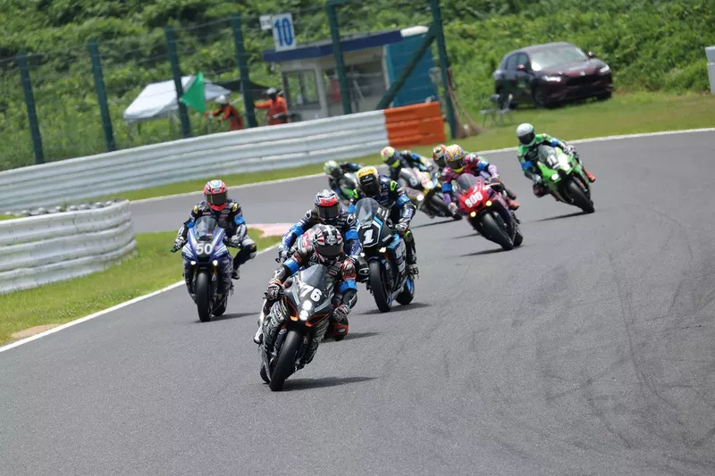 #76オートレース宇部レーシングチーム