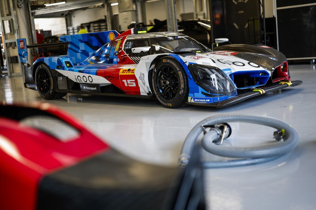 #15 BMW M Team WRT BMW M Hybrid V8: Dries Vanthoor, Raffaele Marciello, Kevin Magnussen