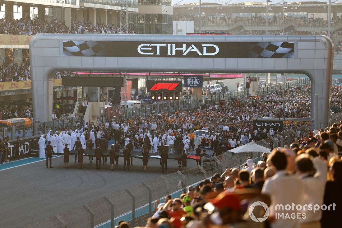 La ajetreada parrilla previa a la carrera