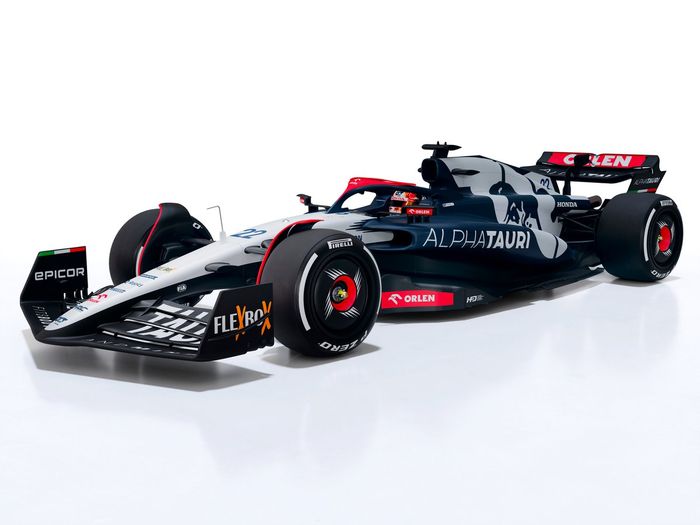 超貴重3年分★F1日本GPアルファタウリ応援席限定マフラータオル　角田裕毅ホンダ 角田裕毅のF1“第1号機”がベールを脱いだ！ アルファタウリ
