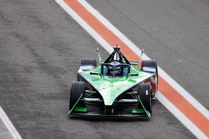 Nick Cassidy, Envision Racing