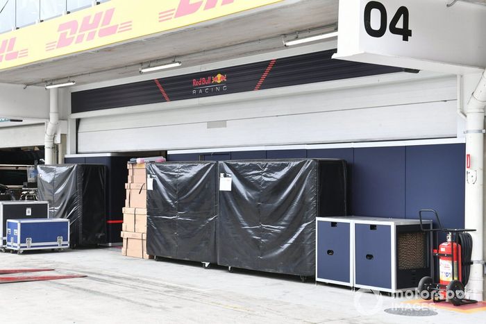 Garaje de Red Bull Racing RB16B