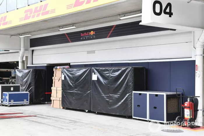 Garaje de Red Bull Racing RB16B