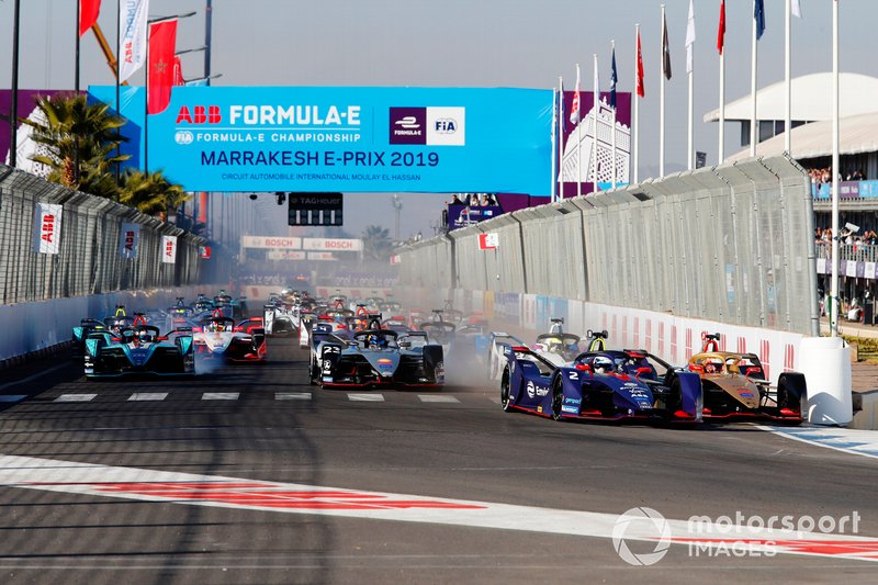 Sam Bird, Envision Virgin Racing, Audi e-tron FE05, Jean-Eric Vergne, DS TECHEETAH, DS E-Tense FE19, choca en la primera curva
