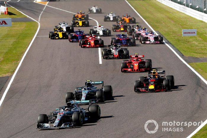 Lewis Hamilton, Mercedes-AMG F1 W09 líder al inicio