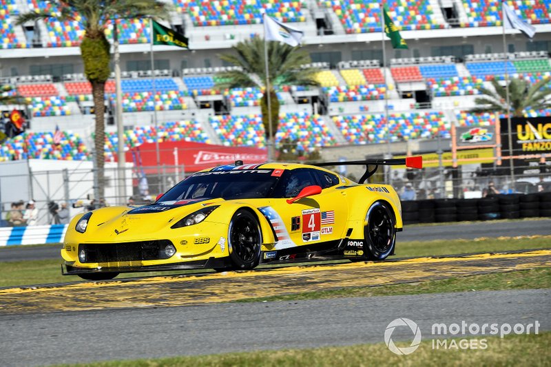 Оливер Гэвин, Томми Милнер, Марсель Фесслер, Corvette Racing Corvette C7.R (№4)