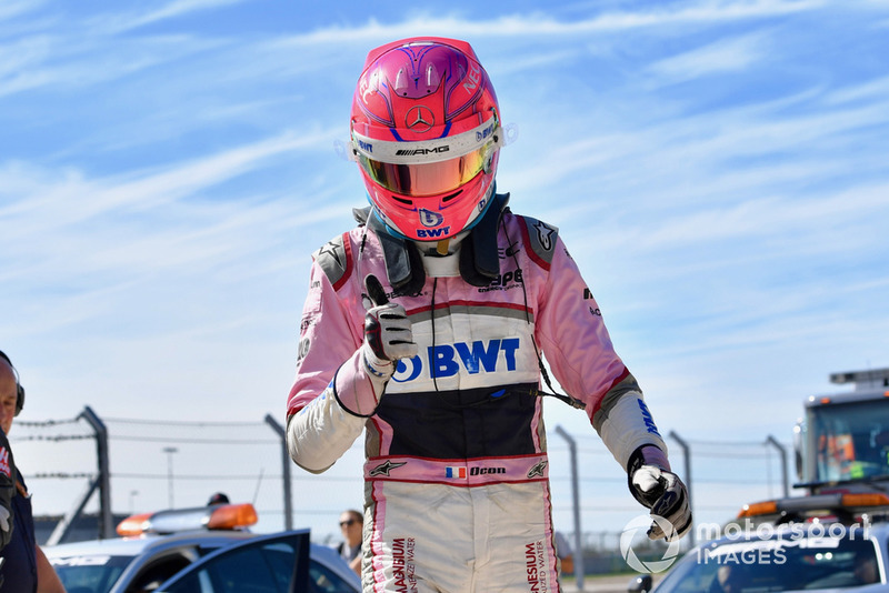 Esteban Ocon, Racing Point Force India F1 Team in parc ferme 