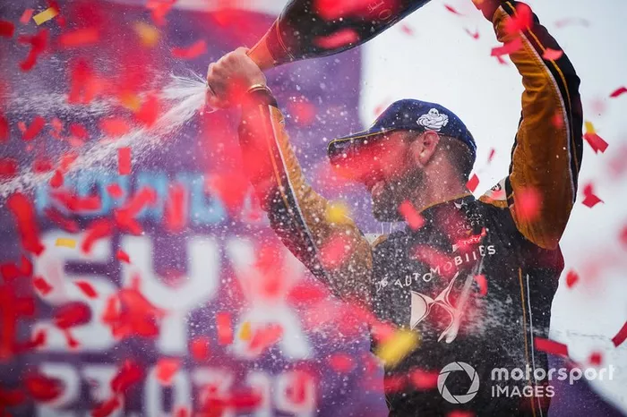Jean-Eric Vergne, DS TECHEETAH, 1st position, celebrates