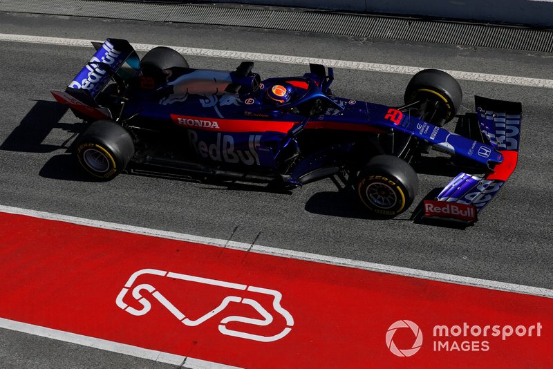 Алекс Албон, Scuderia Toro Rosso STR14
