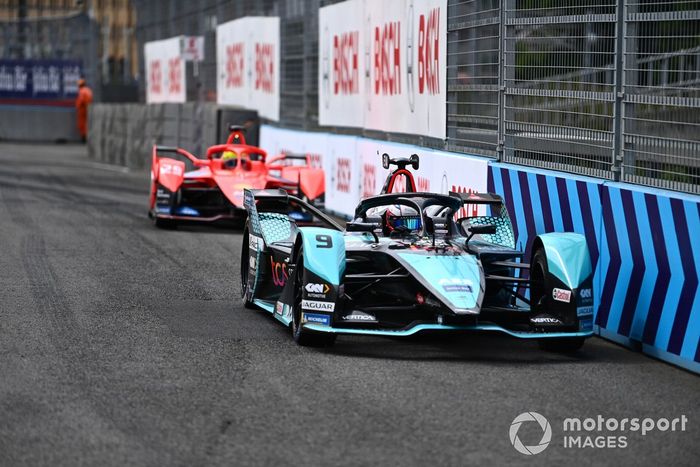 Mitch Evans, Jaguar Racing, Jaguar I-TYPE 5, Alexander Sims, Mahindra Racing, Mahindra M7Electro