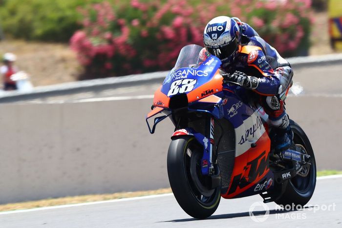 Miguel Oliveira, Red Bull KTM Tech 3