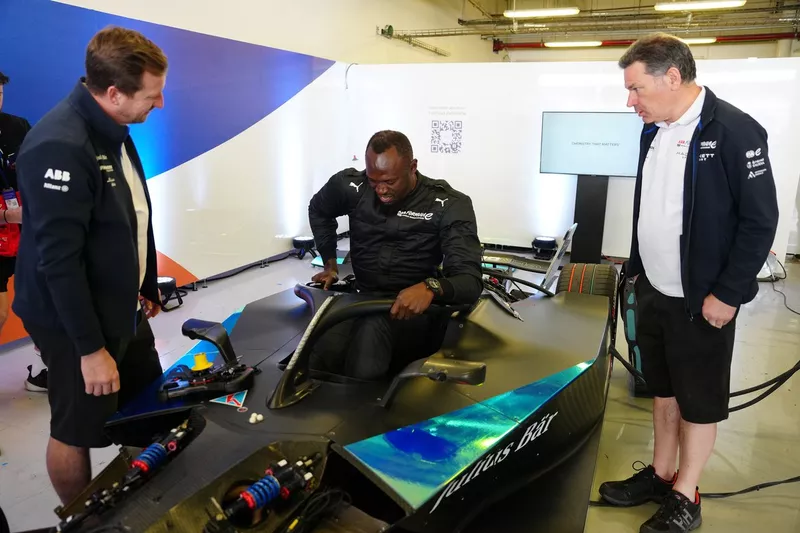 Usain Bolt essaie pour la première fois la Formule E GENBETA