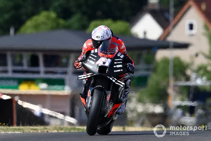 Aleix Espargaro, Aprilia Racing Team